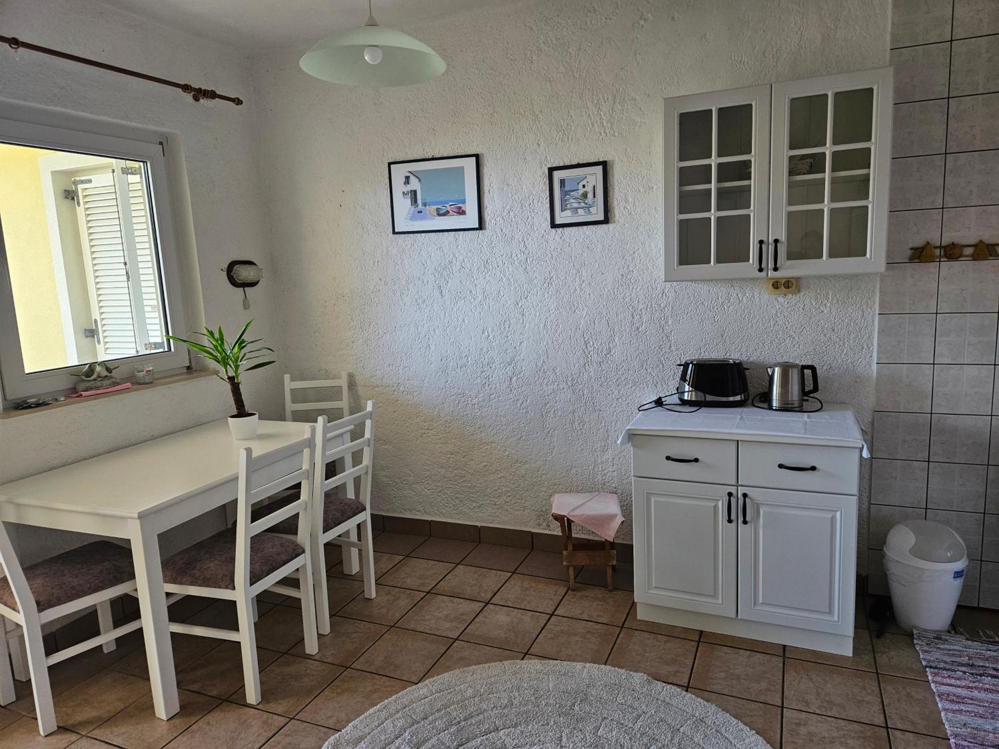 Apartmani Sanja Klenovica Exterior photo